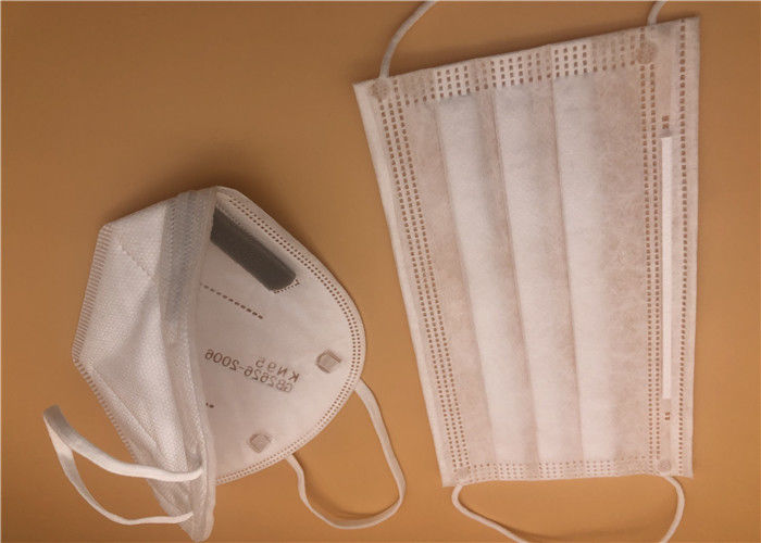 Tinggi PFE BFE N95 Earloop Mask Sifat Penyaringan Bakteri Yang Sangat Baik